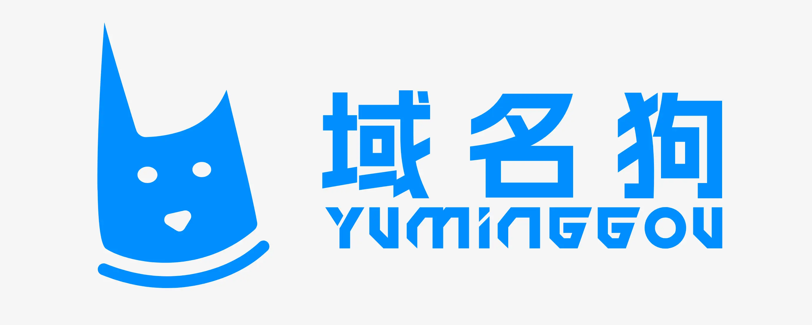 谁帮我扩个图，扩成正方形头像，背景不能模糊