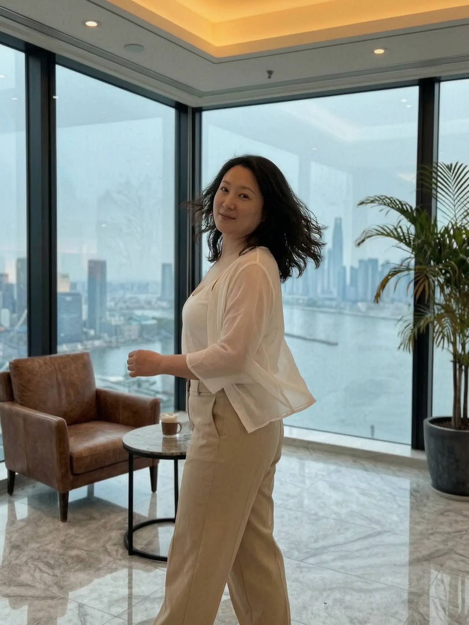 又跑通了一个富婆套图工作流