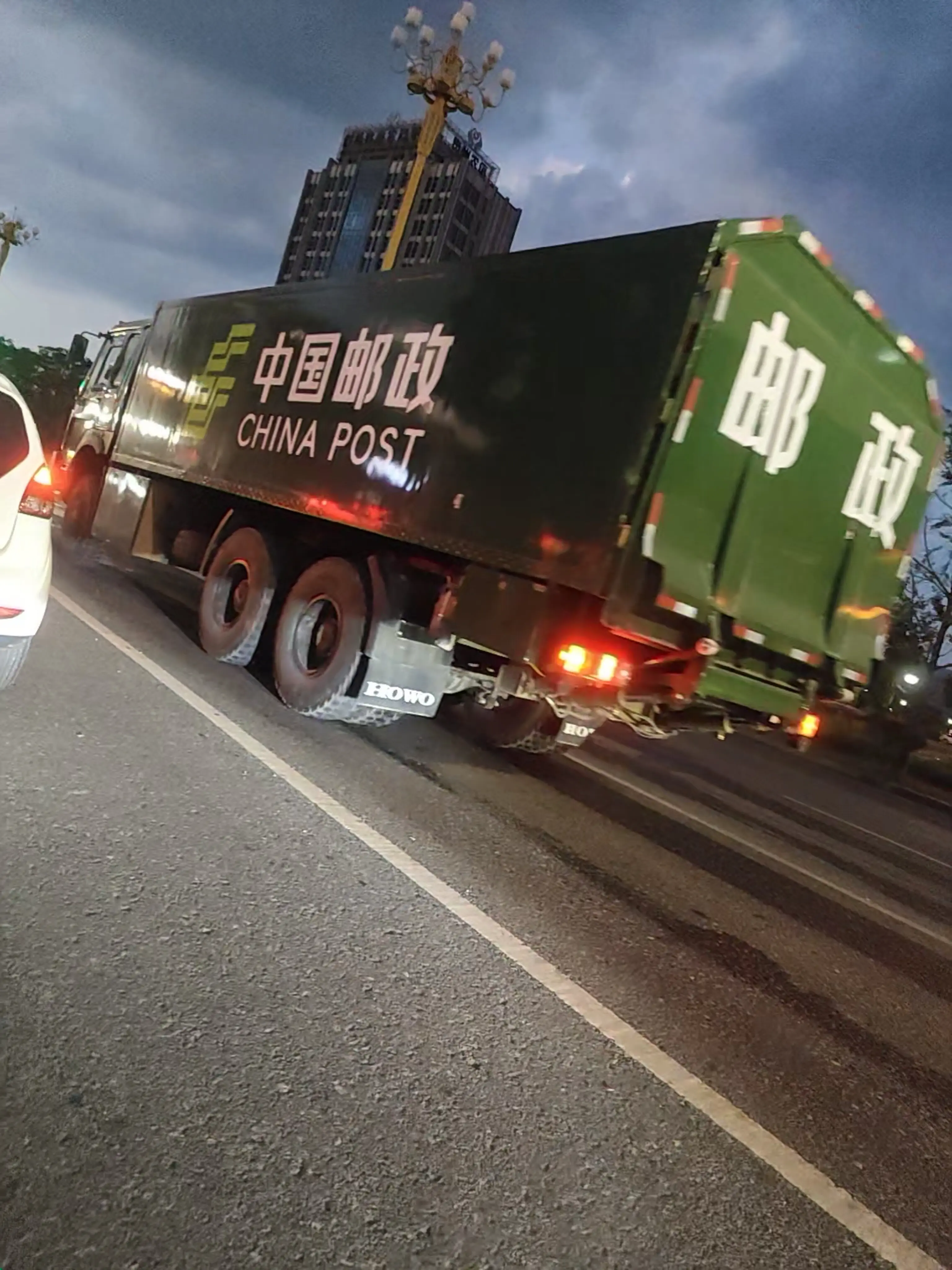 这个应该没有人敢劫吧