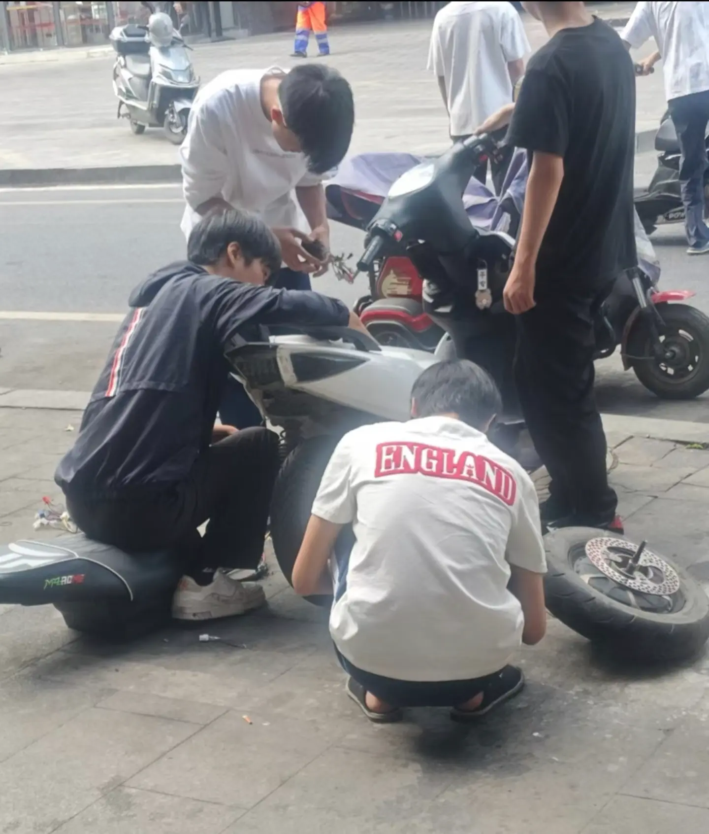 还是年轻好啊