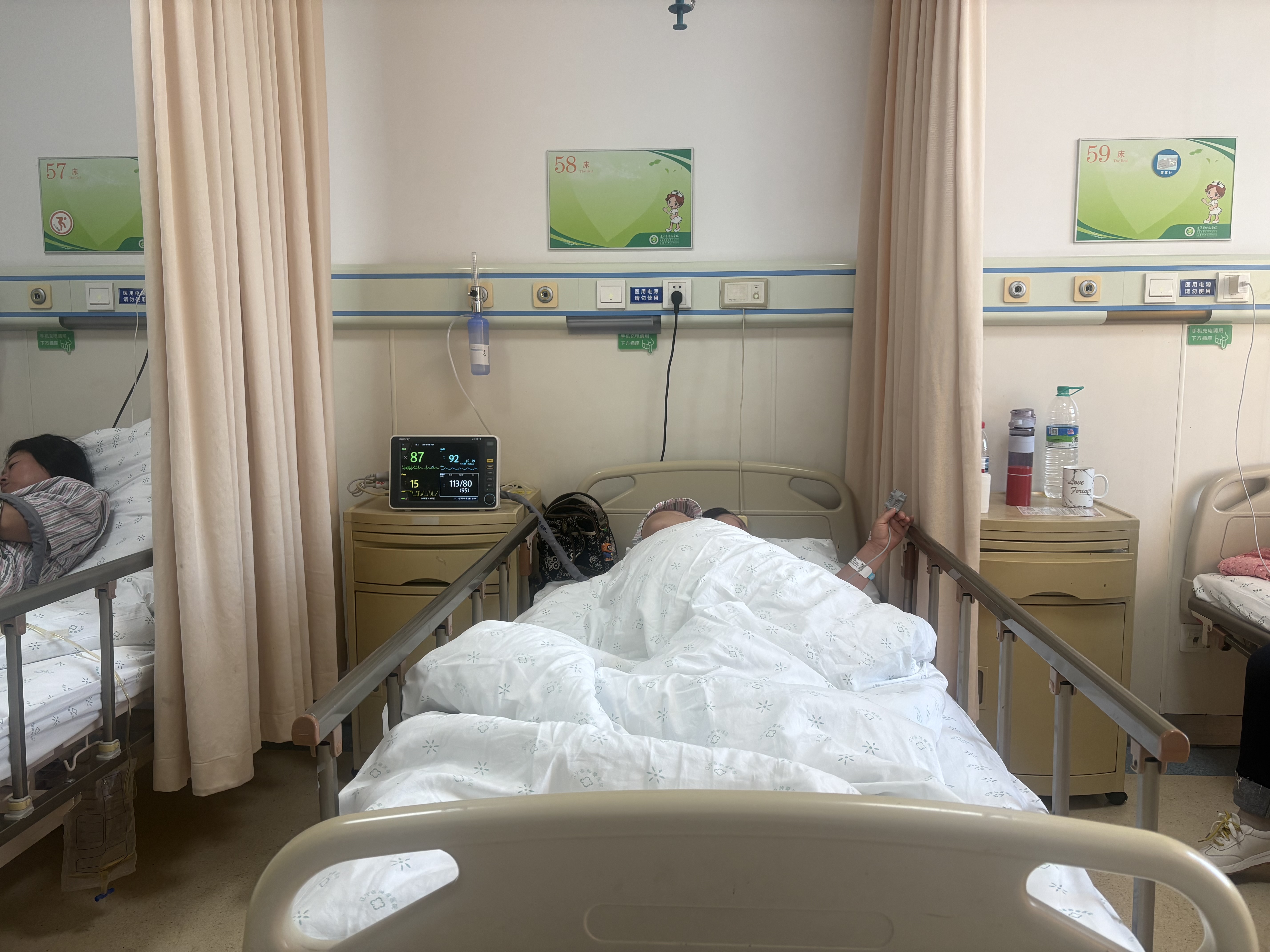 母亲手指血管瘤，花了1w1医保报销了3千多点